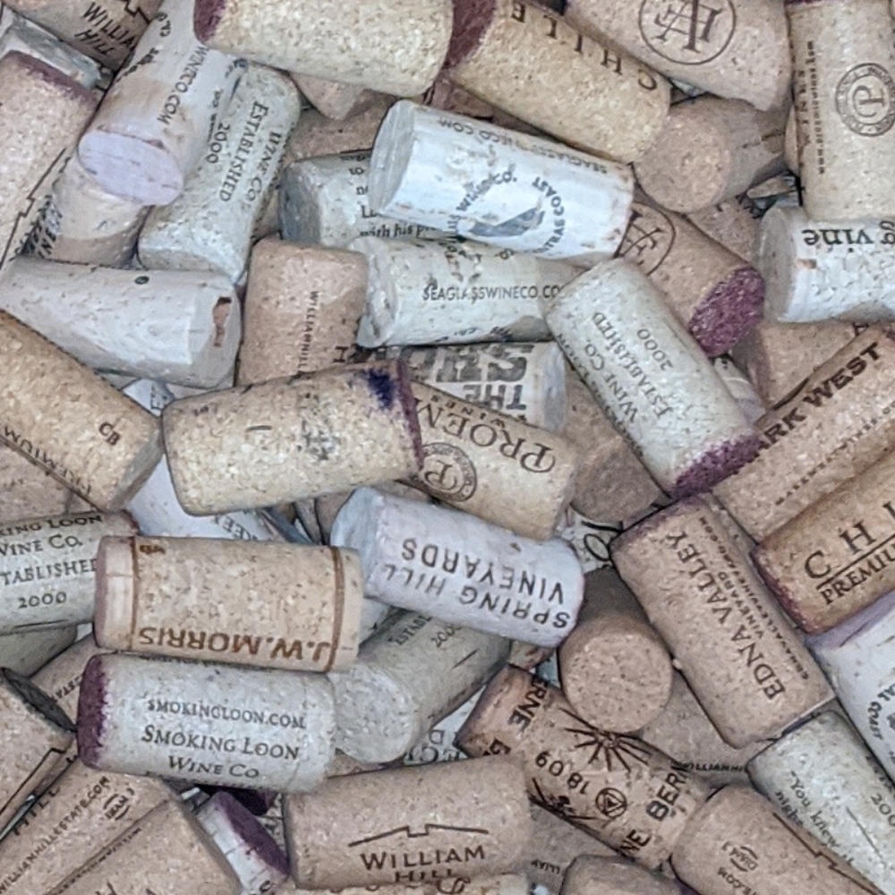 100+ Wine Corks for arts & crafts natural